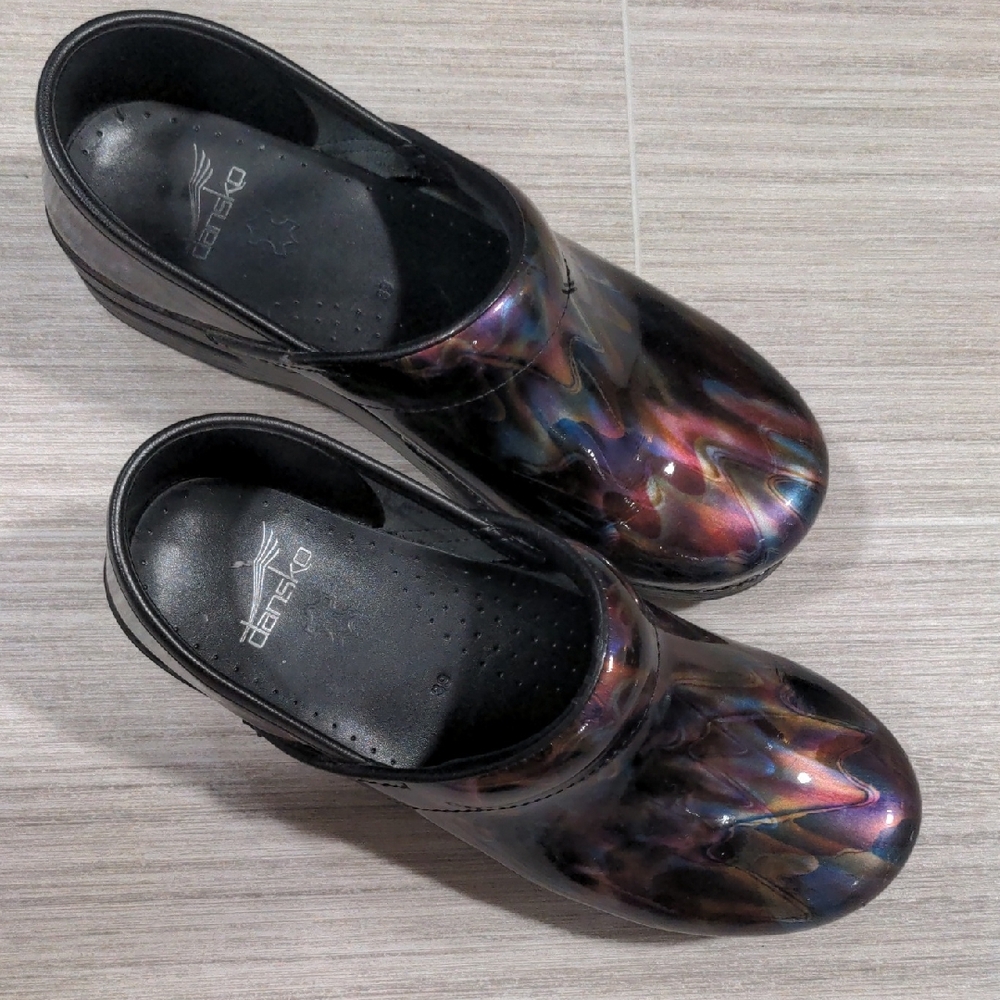 Dansko Women's Iridescent Black Clogs